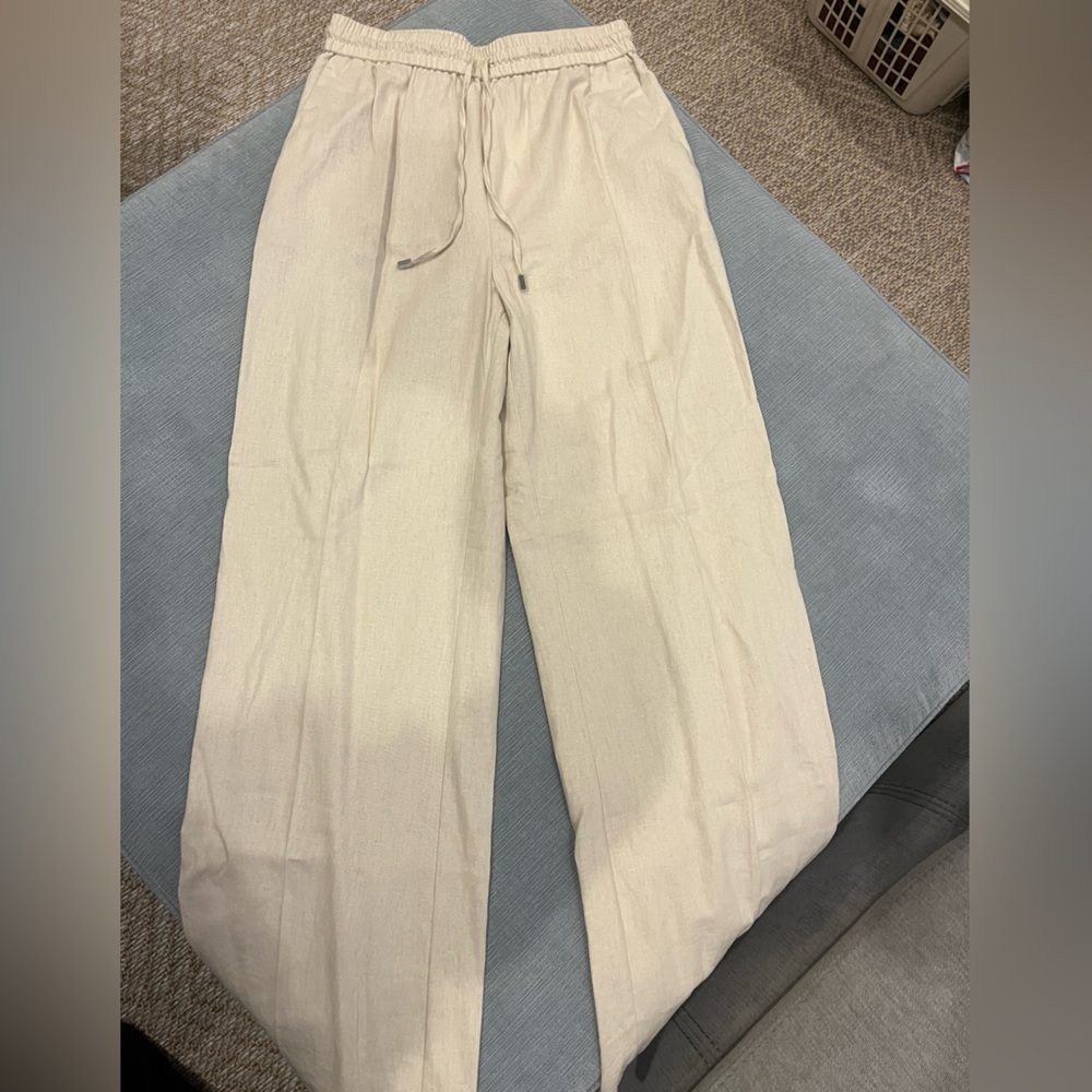 Zara Women's Cream Wide Leg Pants